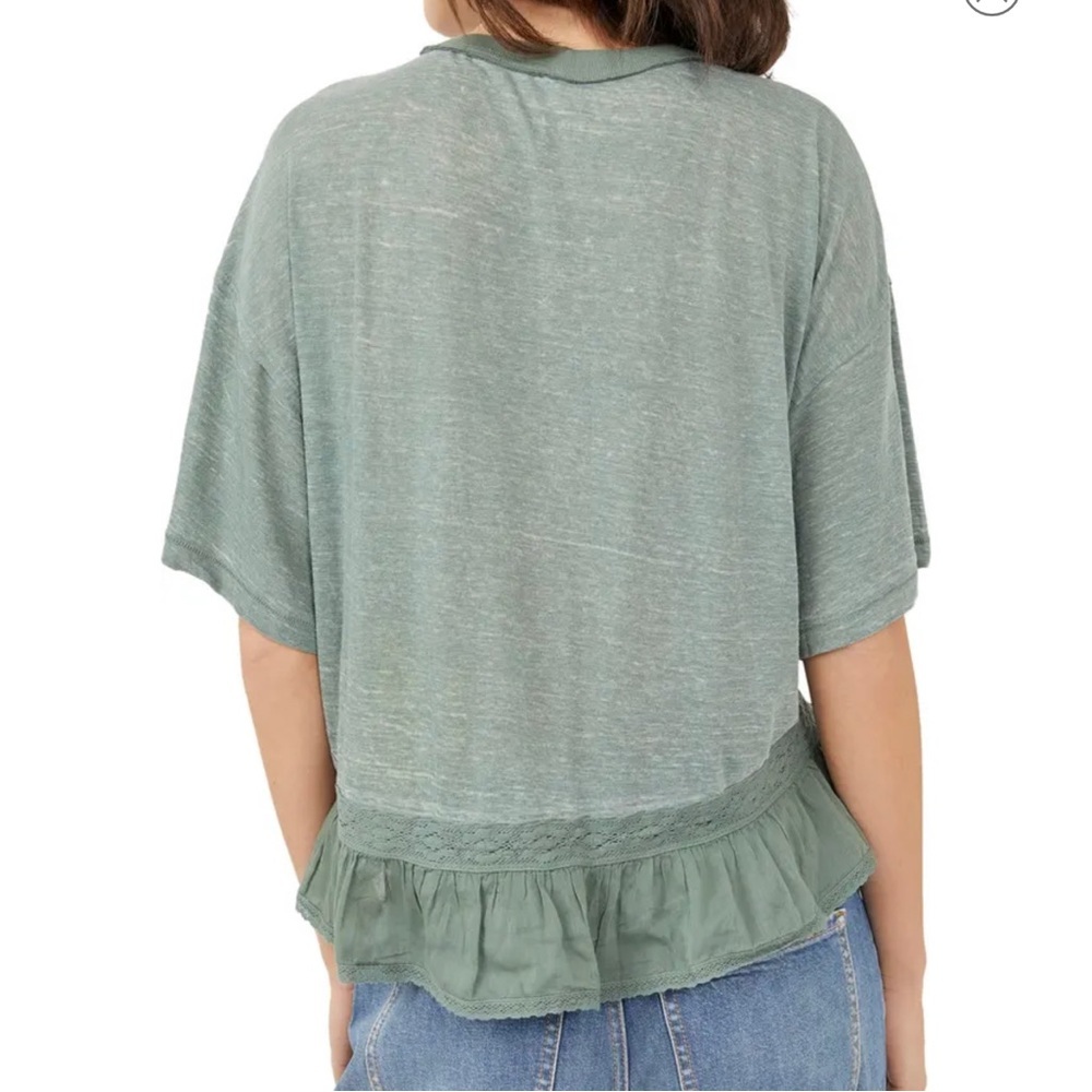 Fall in Love Lace Inset T-Shirt Medium NWT FREE PEOPLE - Picture 3 of 4
